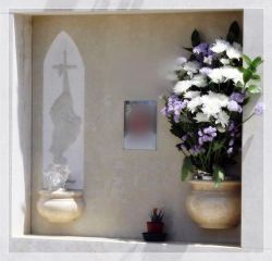 Arte Funeraria Lapidi e Statue in Pietra e Marmo Arte Funeraria Lapidi e Statue in Pietra e Marmo